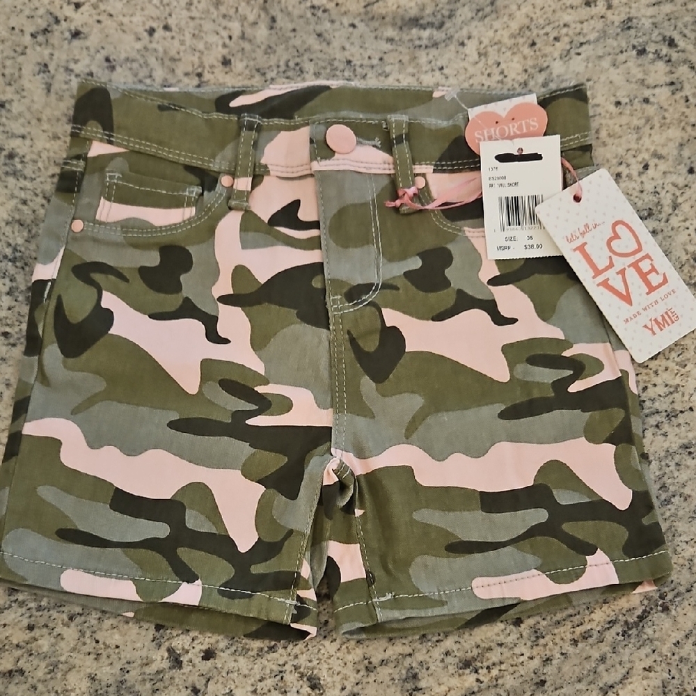 YMI Camo Shorts with Pink Accents Size 5